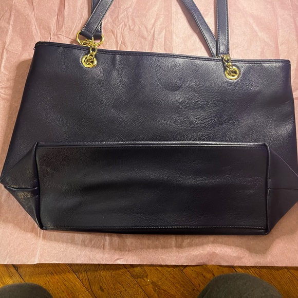 This is a slightly used bright blue Ann Klein - Picture 5 of 5